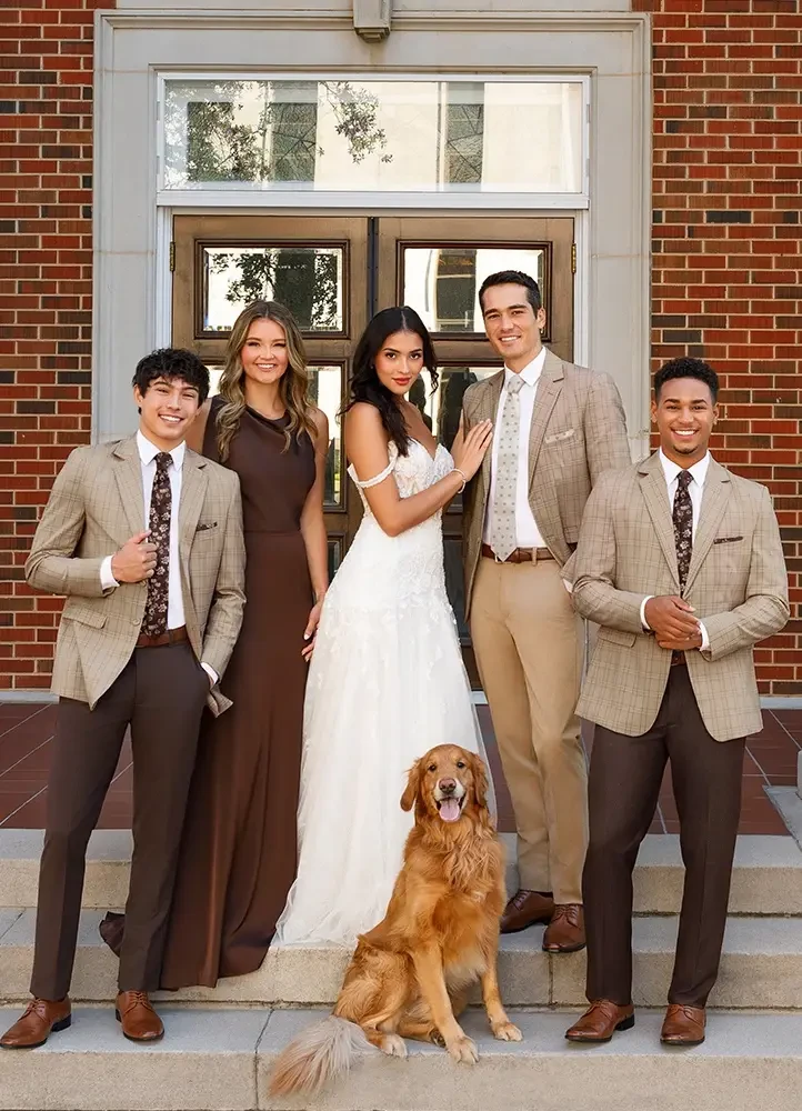 Gallery Image #slidesGrid6