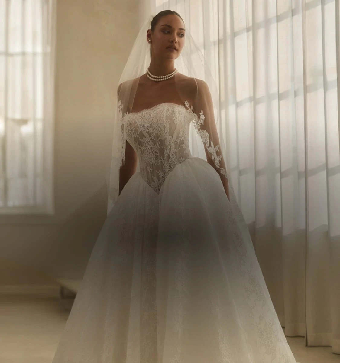 Model are wearing Casablanca bridal dress, mobile banner